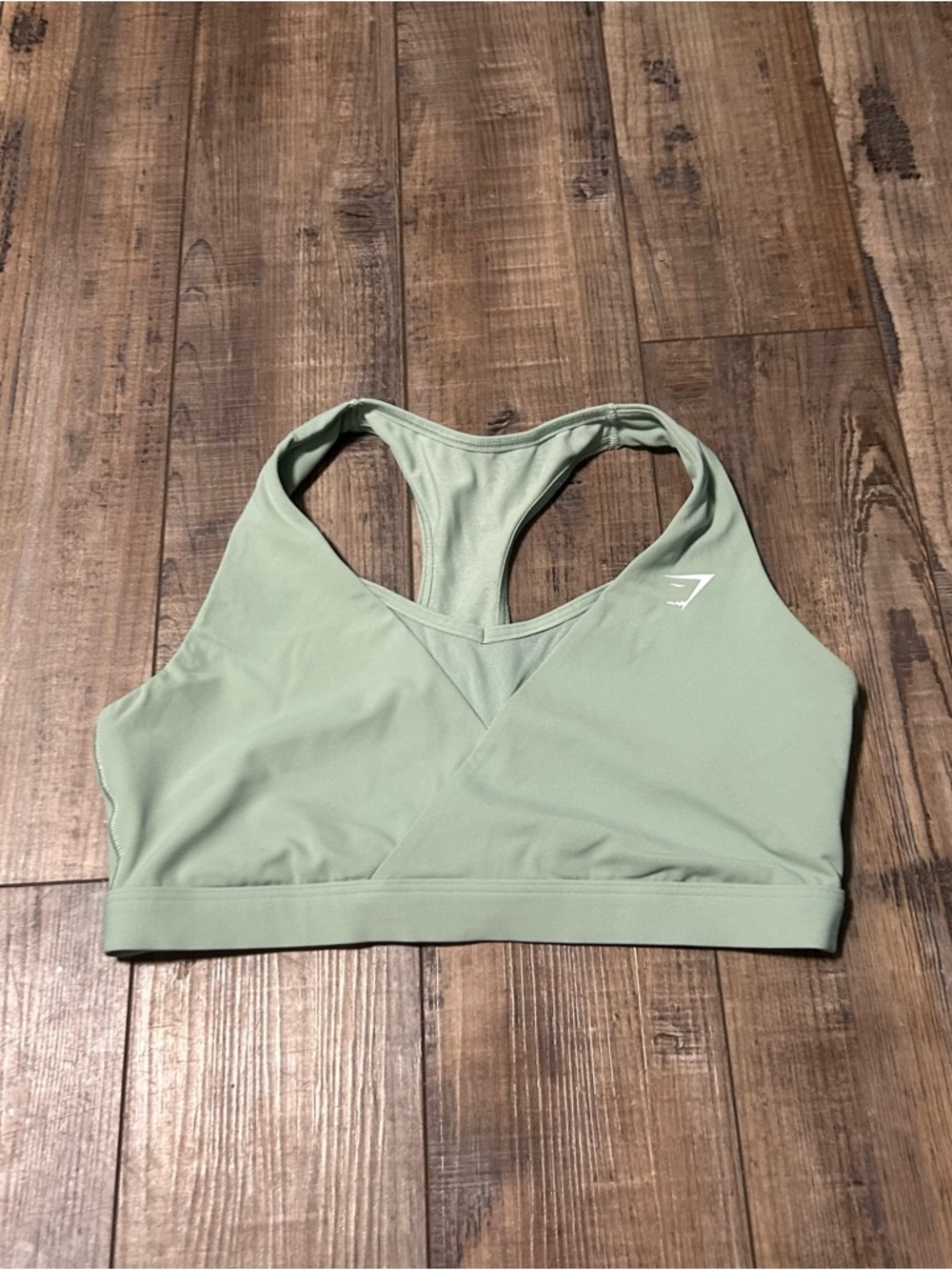 Gymshark Women's Crossover Sports Bra Atheltic Desert Sage Green Size Medium